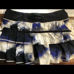 Lululemon LIKE NEW running/fitness skort